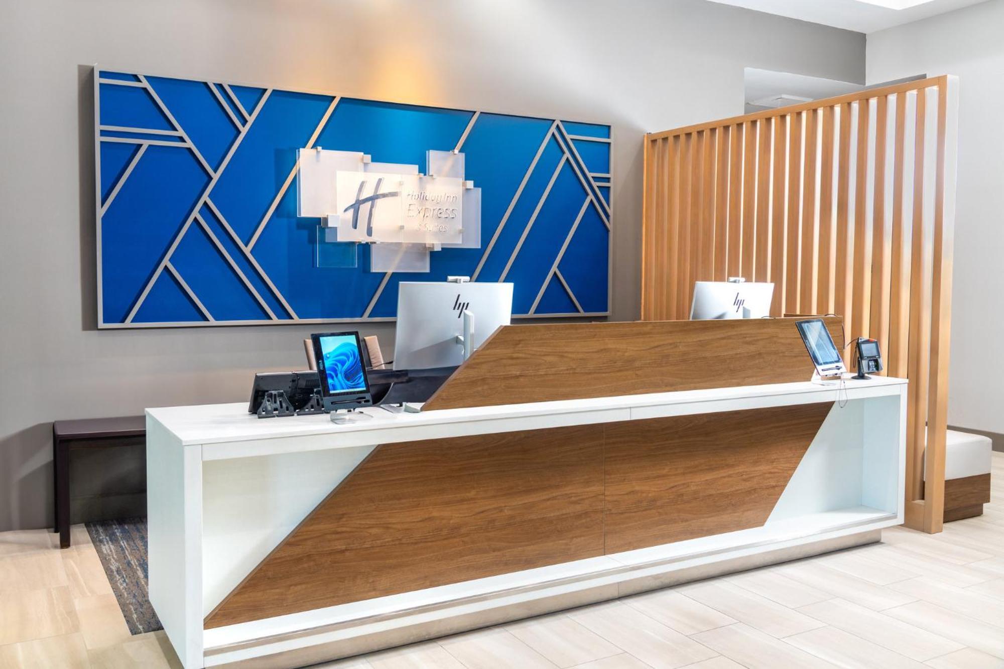 Express & Pittsburgh-south Side By Ihg Pittsburgh