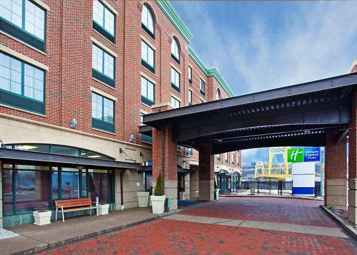 Holiday Inn Express Hotel & Suites Pittsburgh-South Side By Ihg