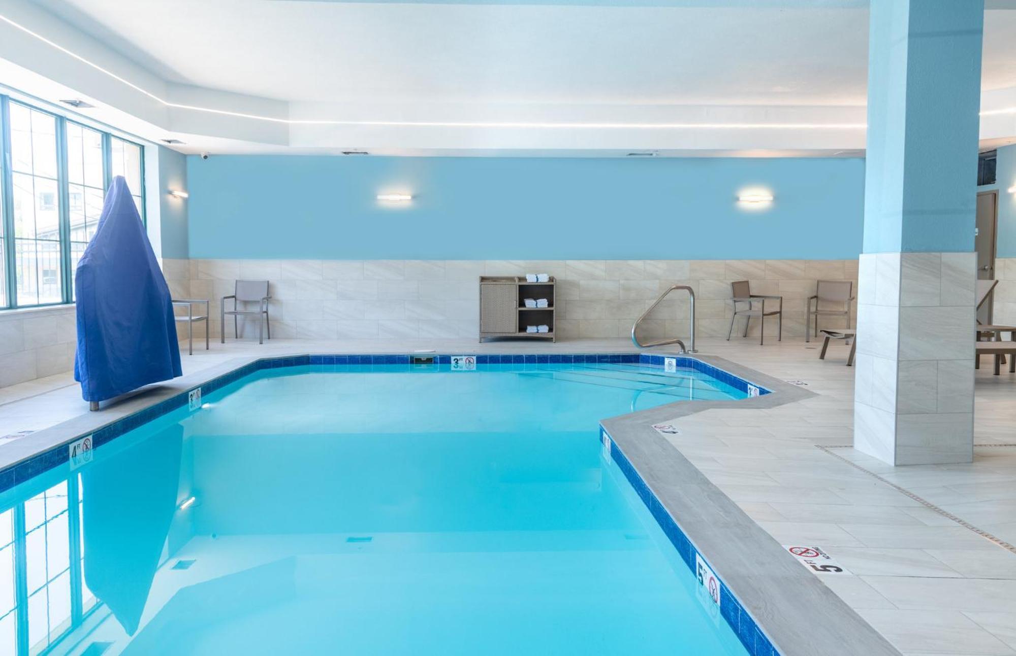 Express & Pittsburgh-south Side By Ihg